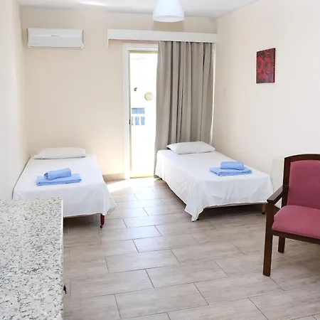Antonis G. Apart Otel Voroklini
